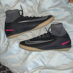 Nike Mercurial X Proximo Sz. 5 Gray/Pink/Gum “New”